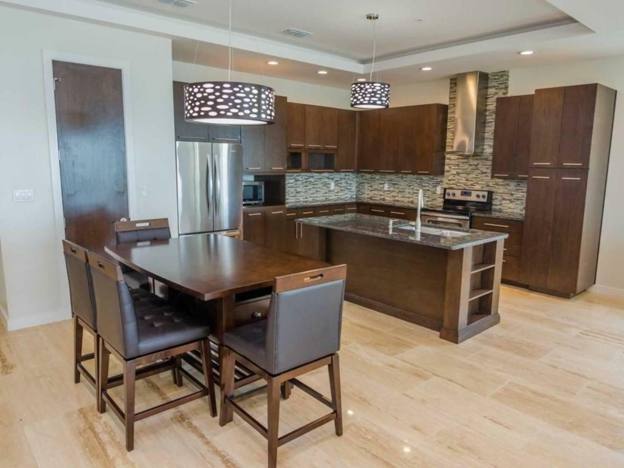 5 Bedroom Beachfront Condo - 3Rd Floor جنوب جزيرة بادري المظهر الخارجي الصورة